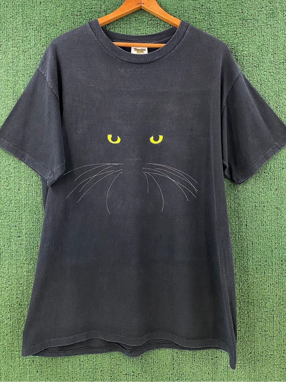 VTG 90’s Black Cat Glow N Dark Eyes Large Graphic T-Shirt Men’s Large USA Made